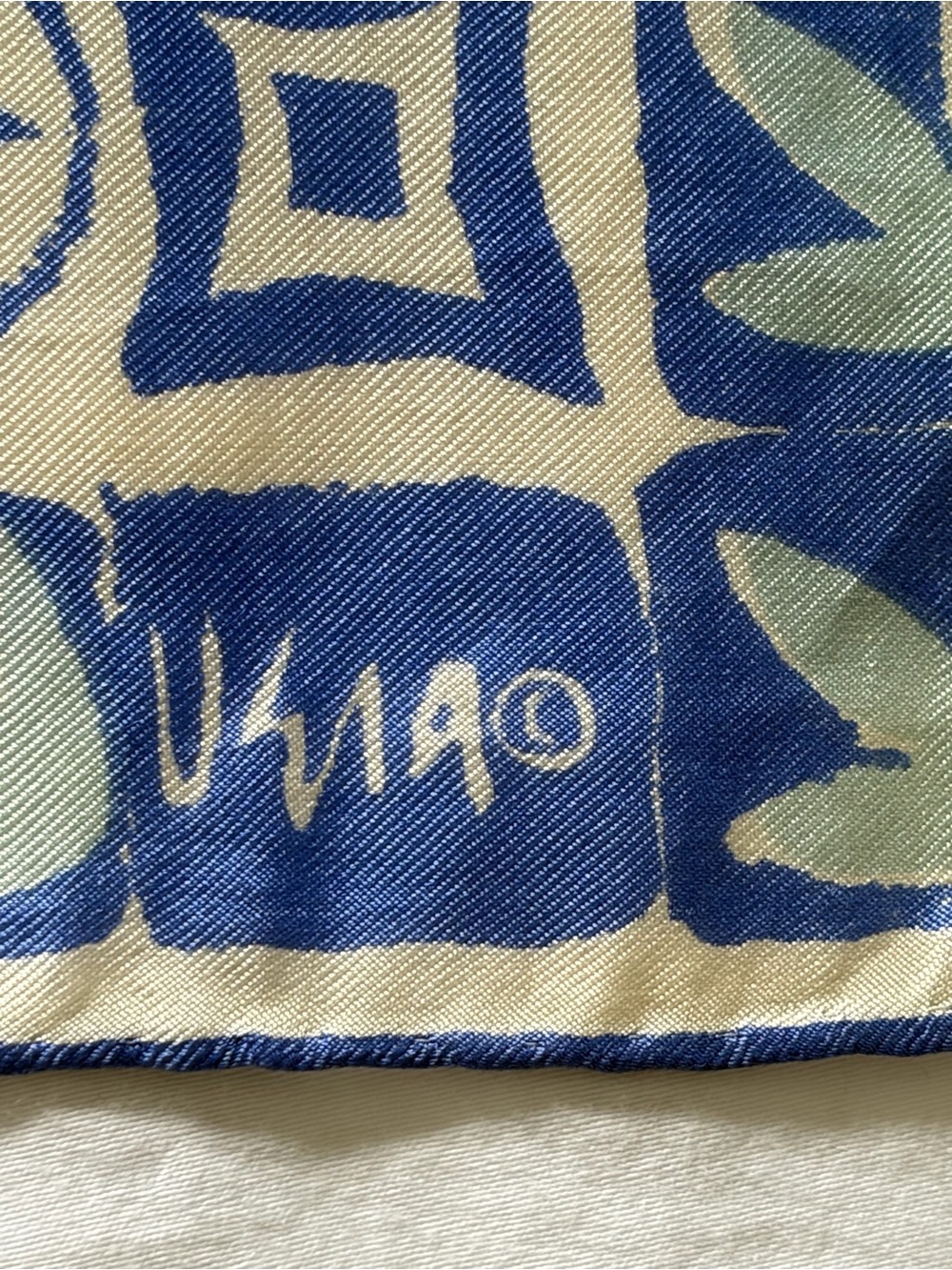 Vintage Block Printed Silk Scarf Blue and Cream Geometric Rolled Edges 22x22” - Picture 7 of 11